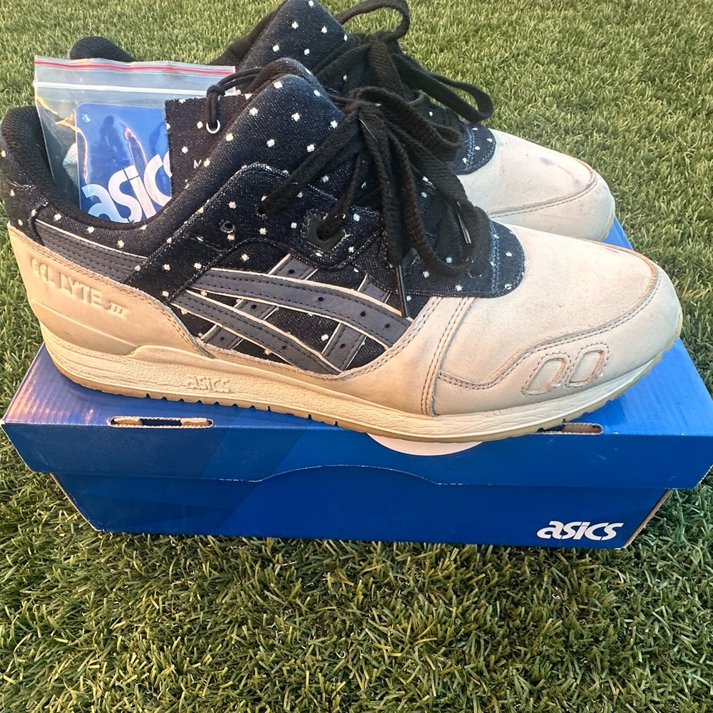Asics Gel Lyte iii Japanese textile Indian ink blue and Cream Sneakers